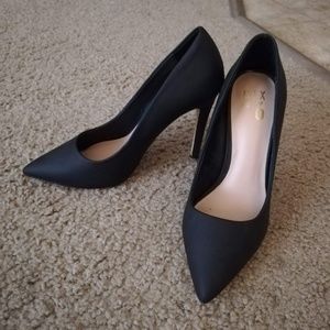 Mix No. 6 Lill Pump, Black, Size 5.5